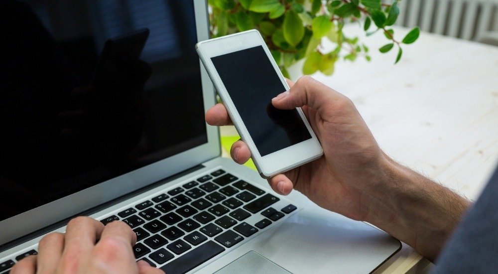 RentalBux for Both Website and Smartphone Apps